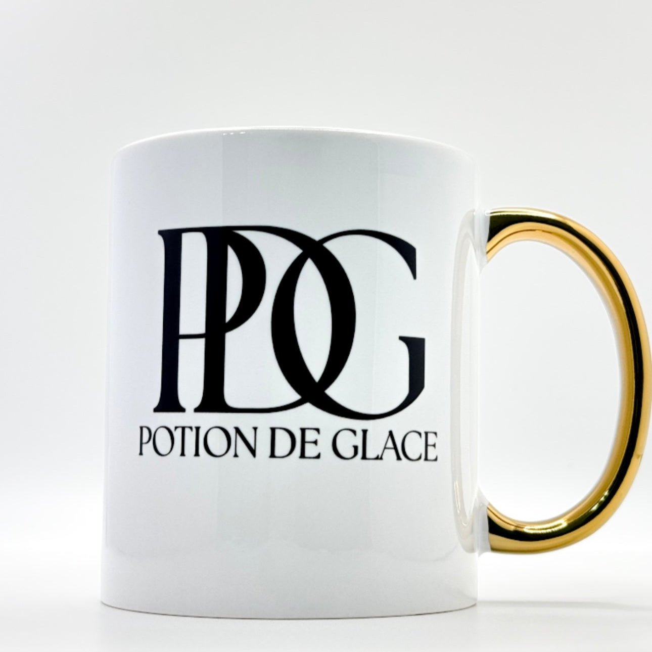 Mug Golden Love con frase tu m'appartiens, tazza in ceramica bianca con logo Potion De Glace