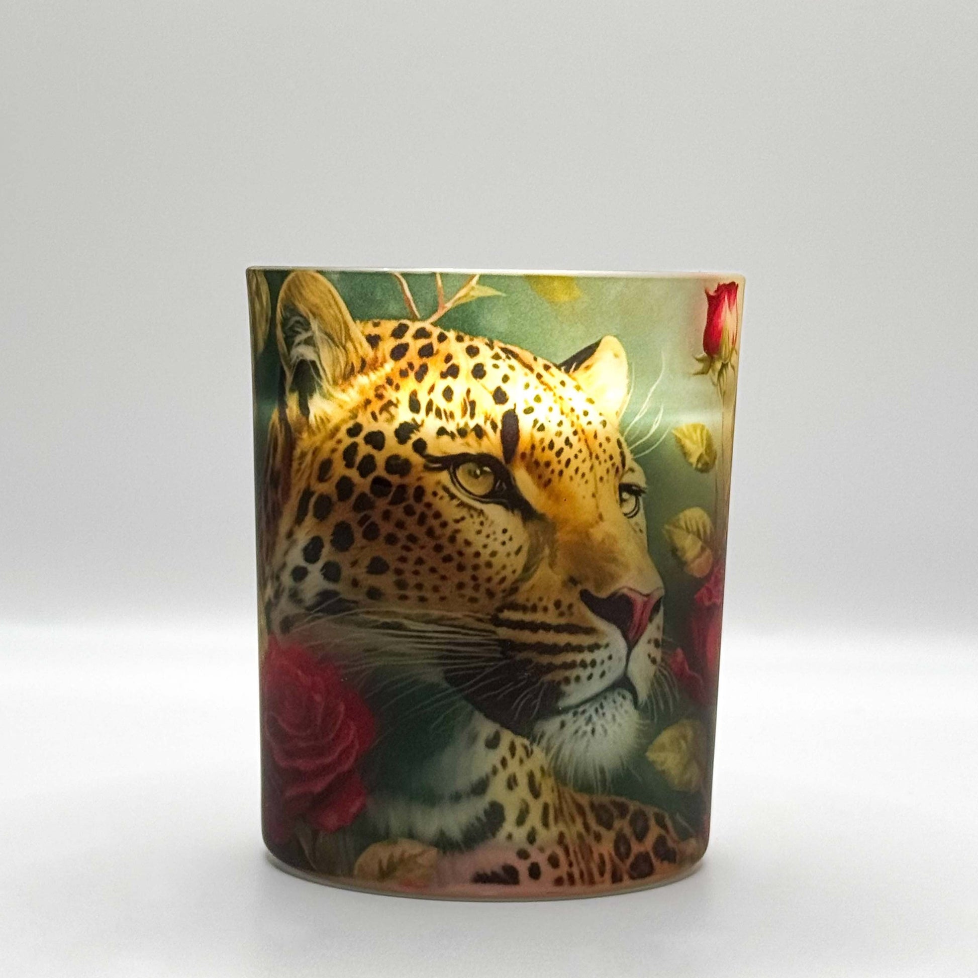 SAUVAGE PASSION Candle - Tiger and
Red Roses Design in 100% Natural Soy Wax, Luxurious and Seductive Fragrance